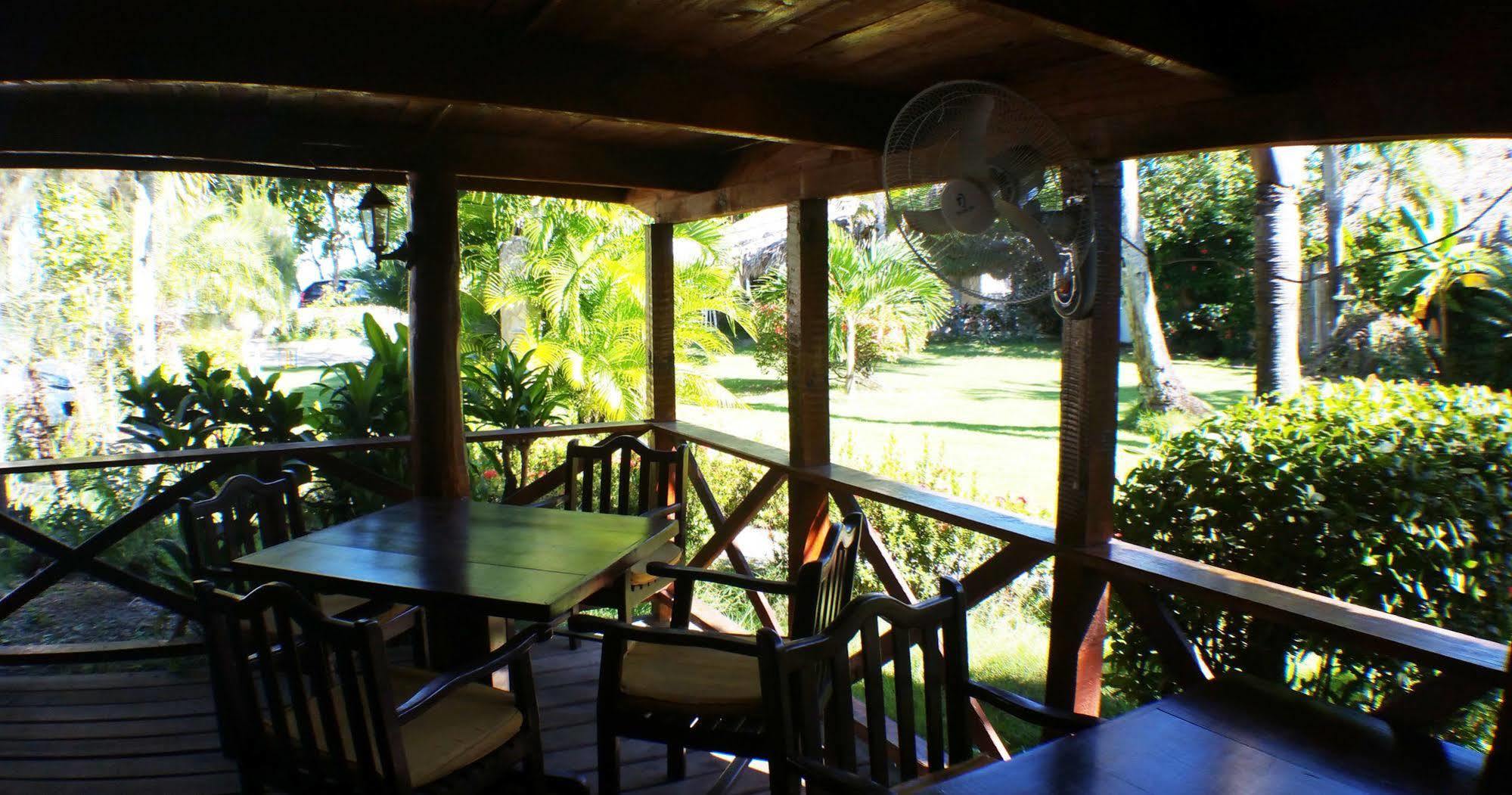 Hotel Los Pinos Las Terrenas Εξωτερικό φωτογραφία