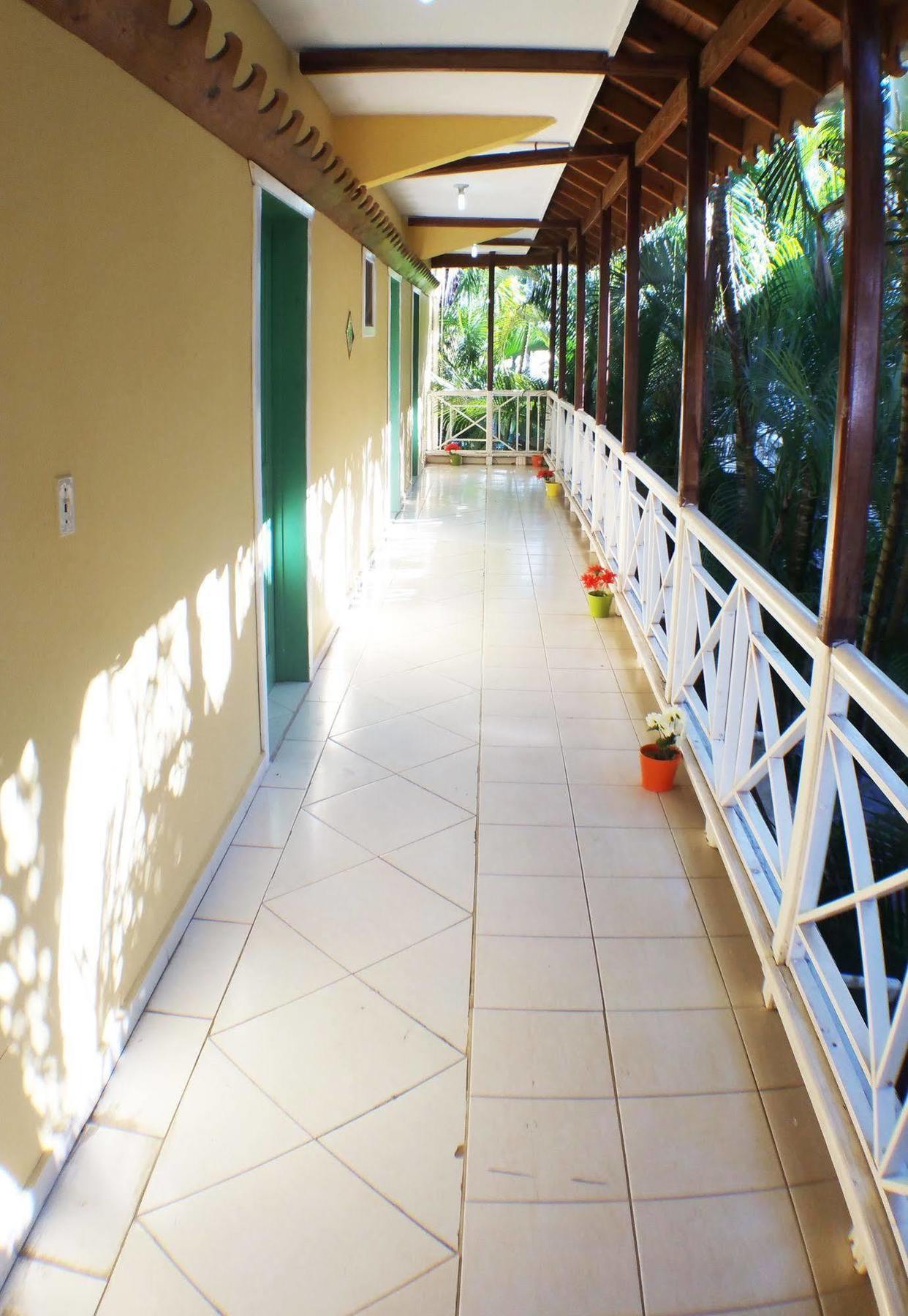 Hotel Los Pinos Las Terrenas Εξωτερικό φωτογραφία
